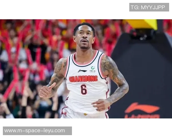 马尚布鲁克斯：从篮球场到人生舞台的精彩转型与奋斗故事