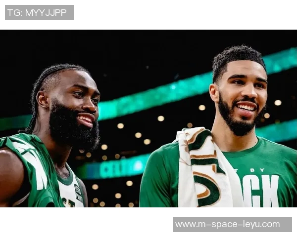 雷霆与凯尔特人对决分析：战术布局与球员表现的深度剖析